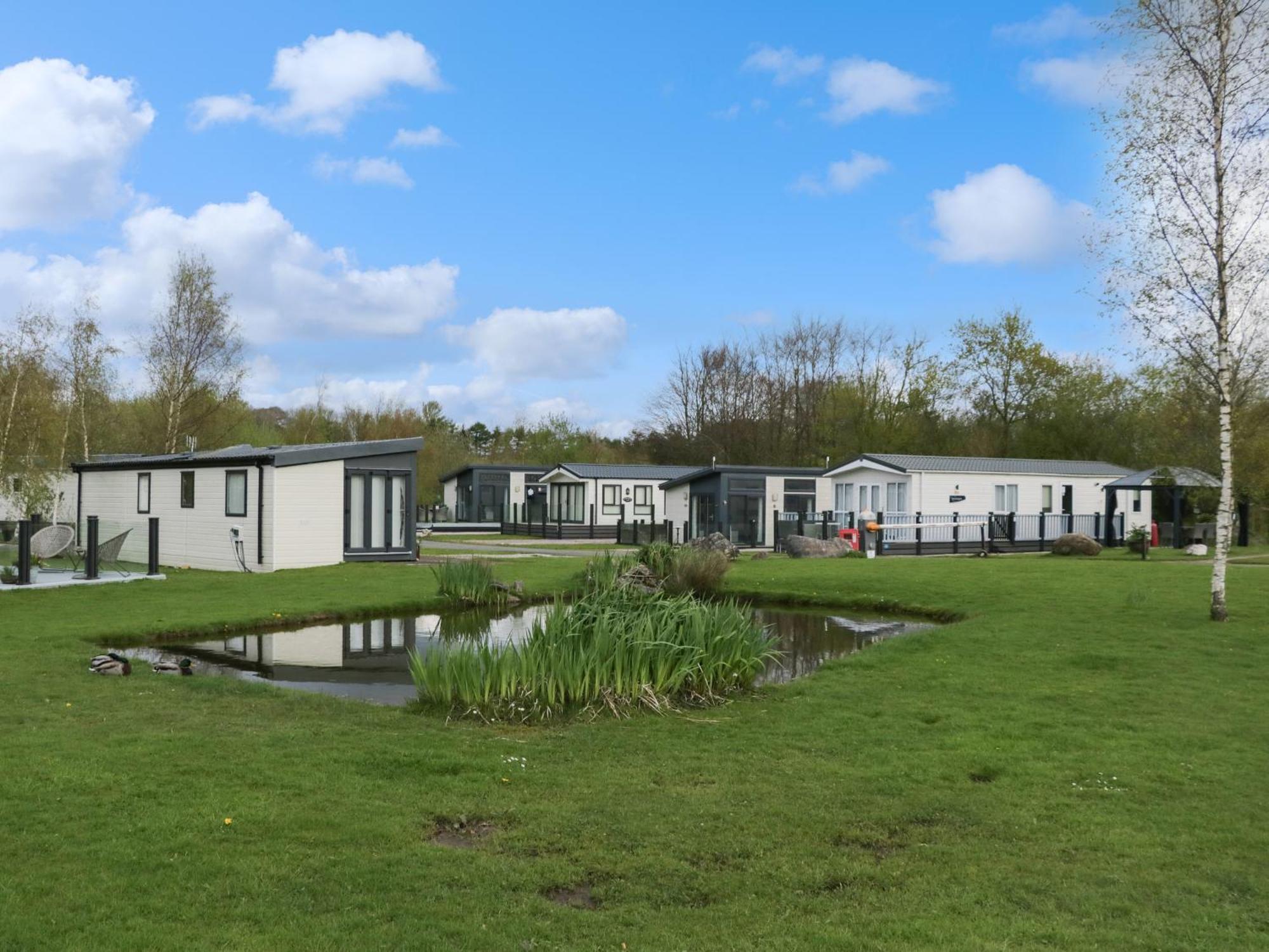 Ladybird Lodge Carnforth Exterior photo